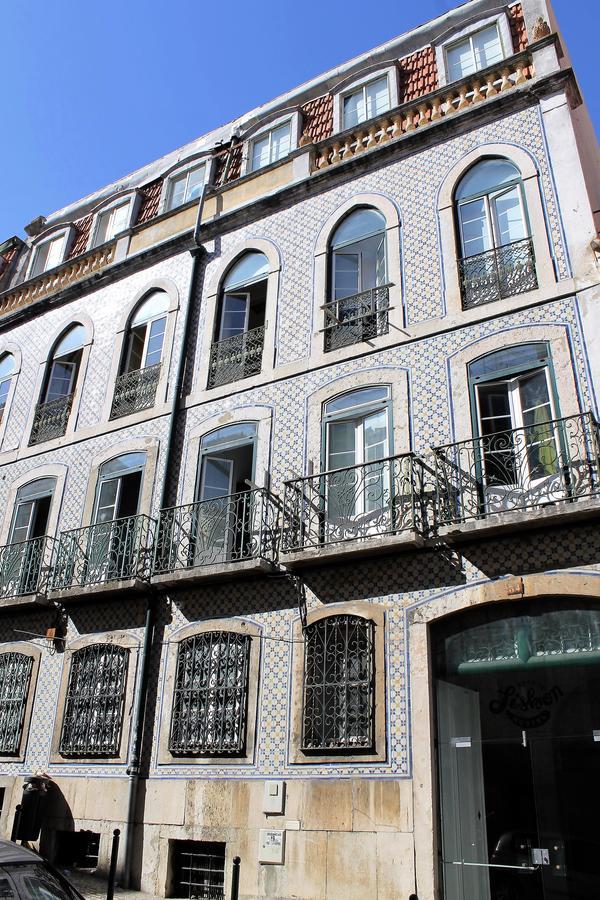 Back To Lisbon Hostel Exterior photo